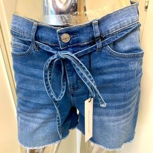 Nicole Miller Soho High Rise Distressed Denim Shorts Size 4